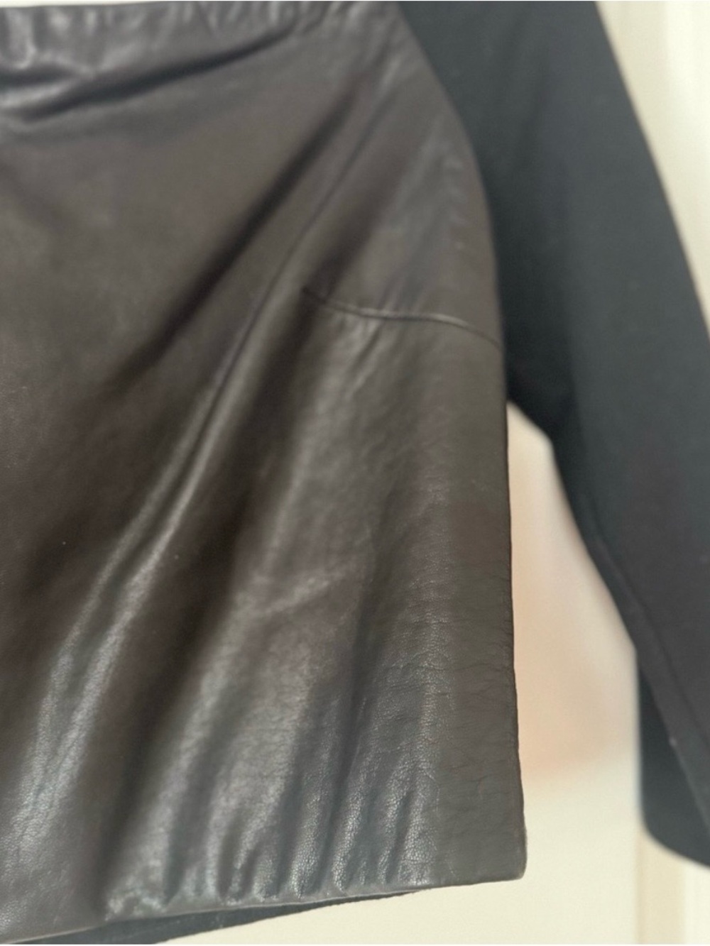 Alice + Olivia Black Leather Crop Top - Picture 2 of 6